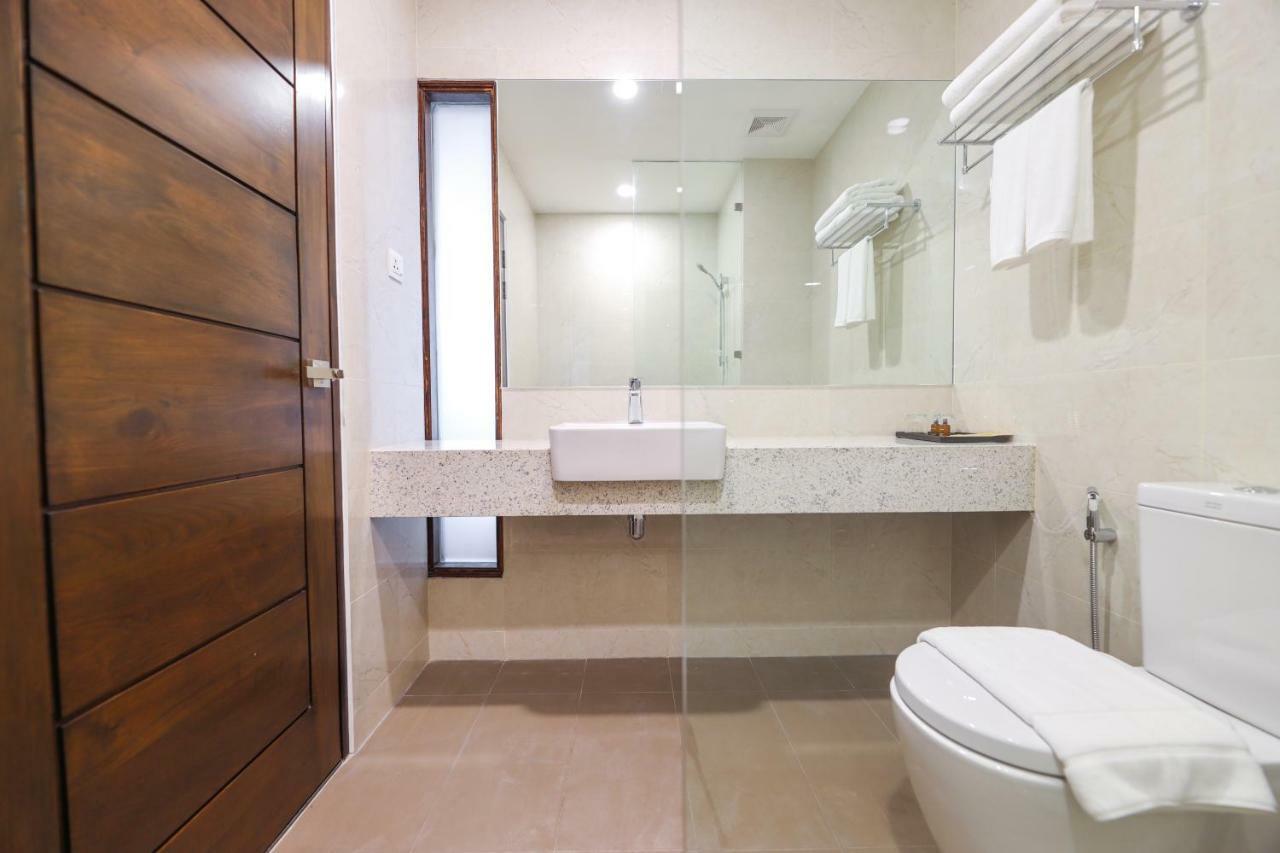 Hlaine Tet Hotel Yangon Luaran gambar